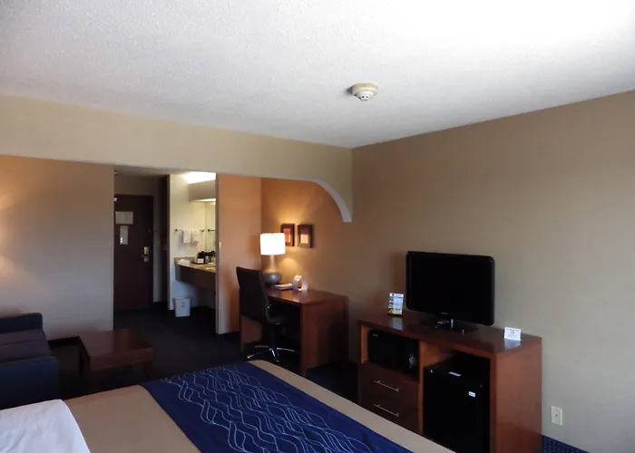 Comfort Crystal - Algonquin Inn Crystal Lake