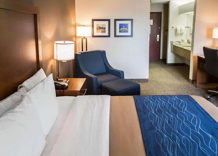 Comfort Crystal - Algonquin Inn Crystal Lake